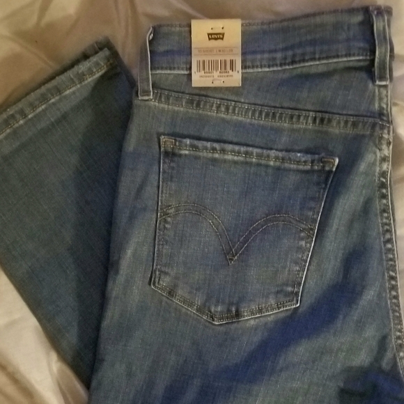 Levi's Denim - Levi's Classic Straight Fit Jeans, size 10, medium wash